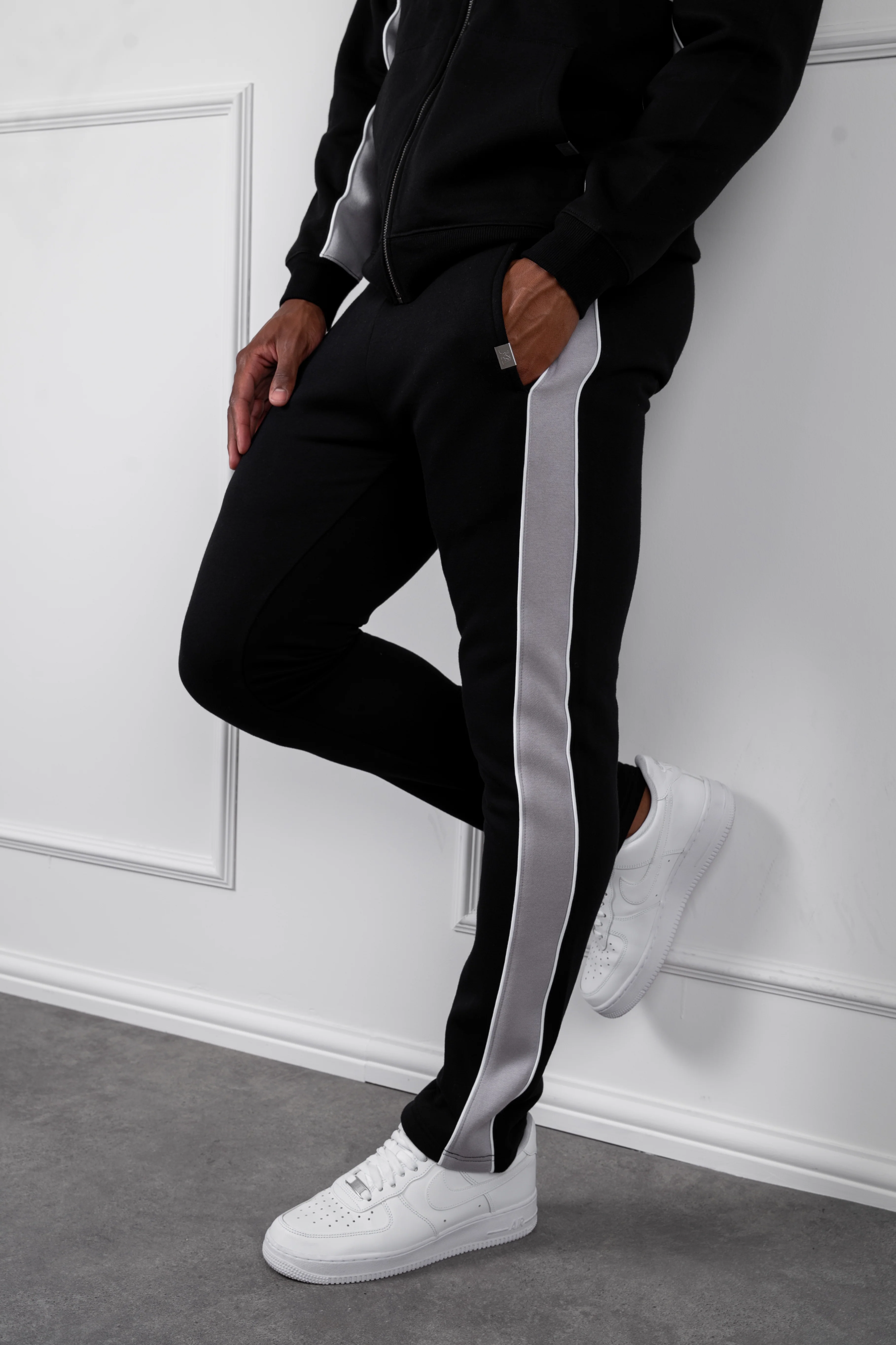 Panelled Straight Leg Jogger - Black - Image 6