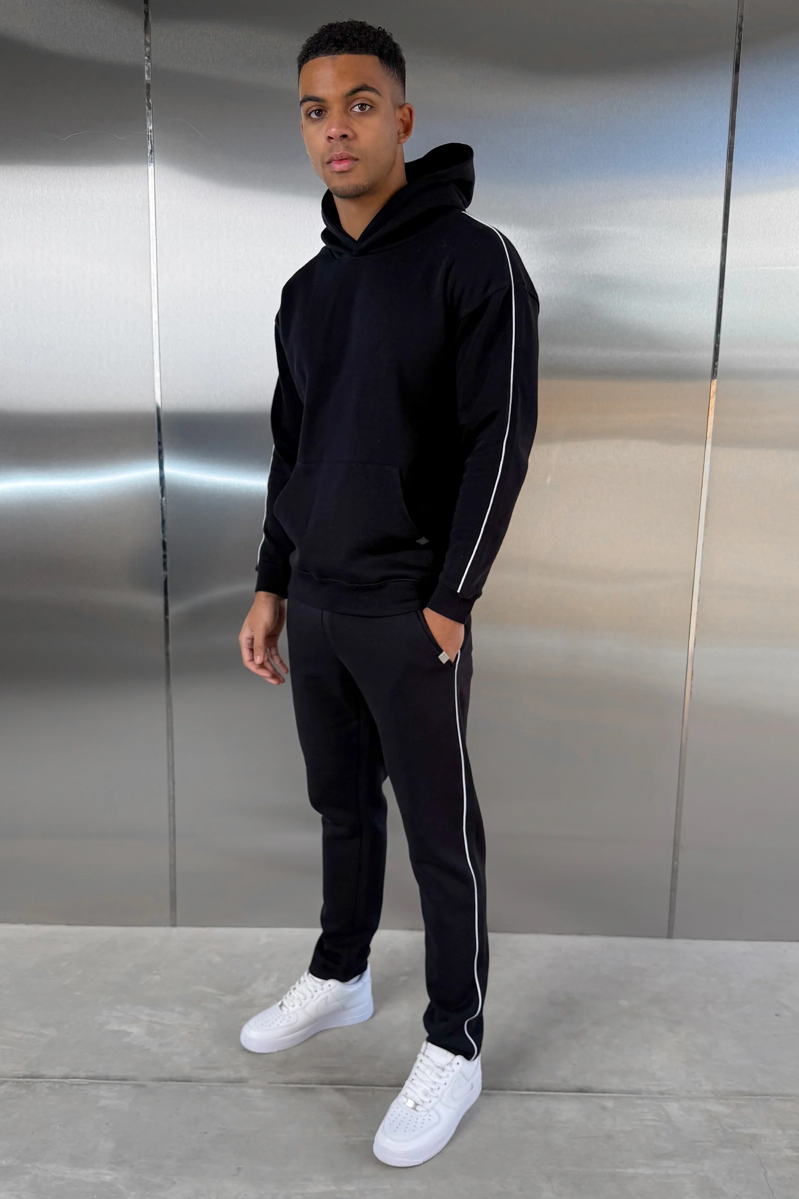 Piping Detail Straight Leg Jogger - Black - Image 4
