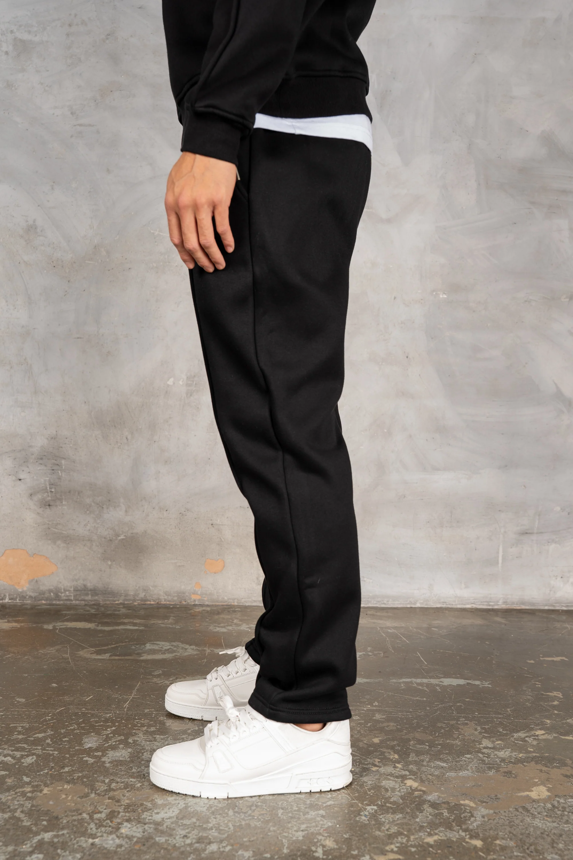 Relaxed Pintuck Joggers - Black - Image 5