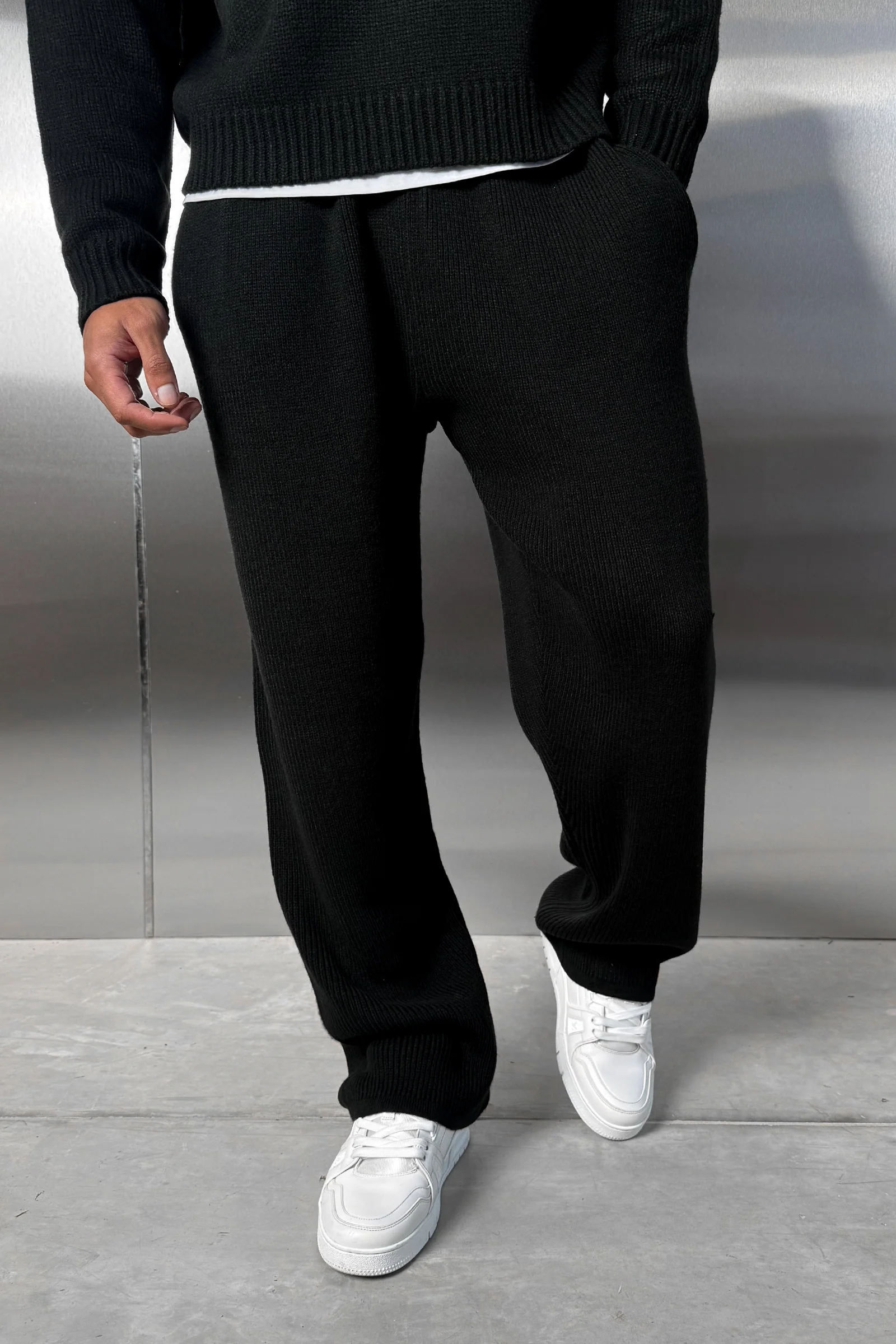 Relaxed Knitted Jogger - Black - Image 6