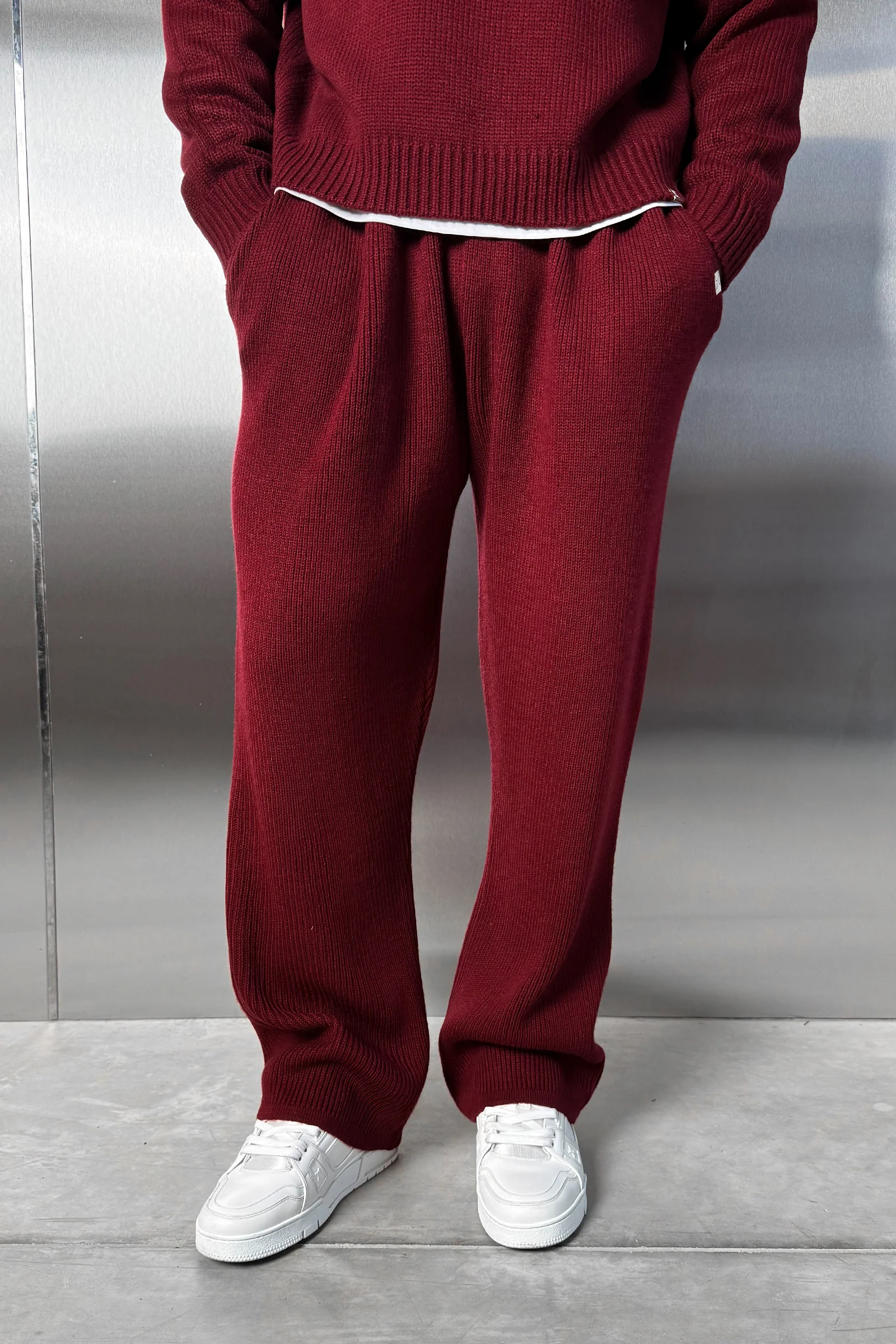 Relaxed Knitted Jogger - Burgundy - Image 3