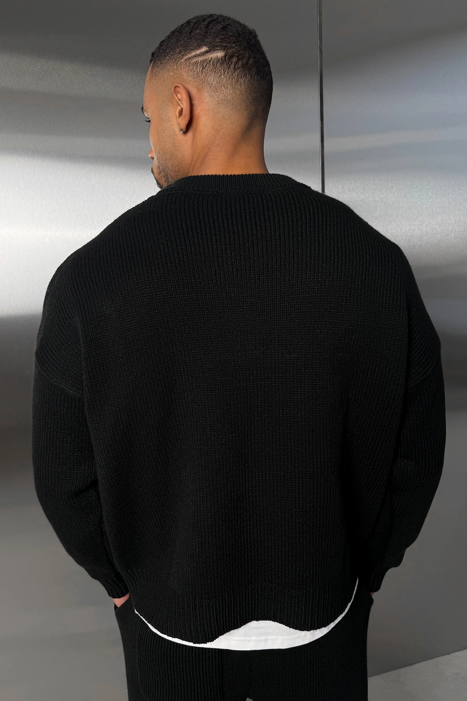 Relaxed Knitted Sweatshirt - Black - Image 3