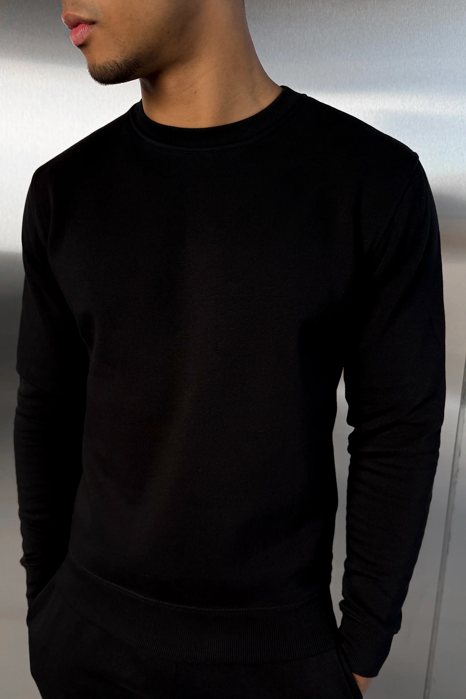 Slim Fit Crew Neck Sweatshirt - Black - Image 4
